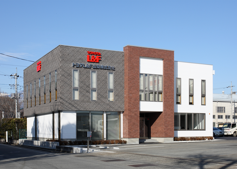 トヨタL＆F山梨㈱ 本社